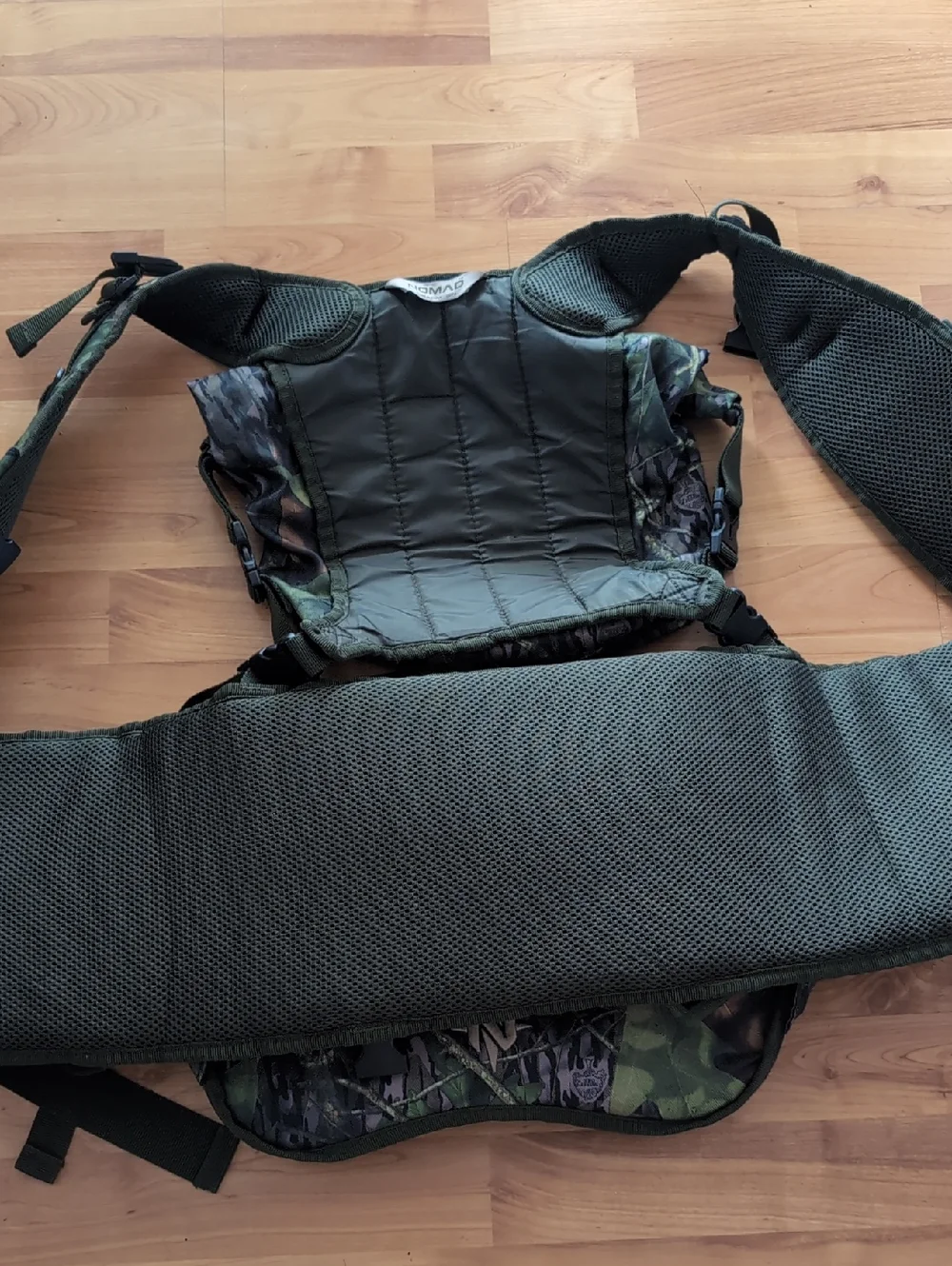 Nomad Pursuit Convertible Turkey Vest Camo Hunting Mossy Oak Padded